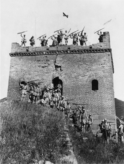 玖富智配 把伟大抗战精神一代代传下去（铭记历史 缅怀先烈）