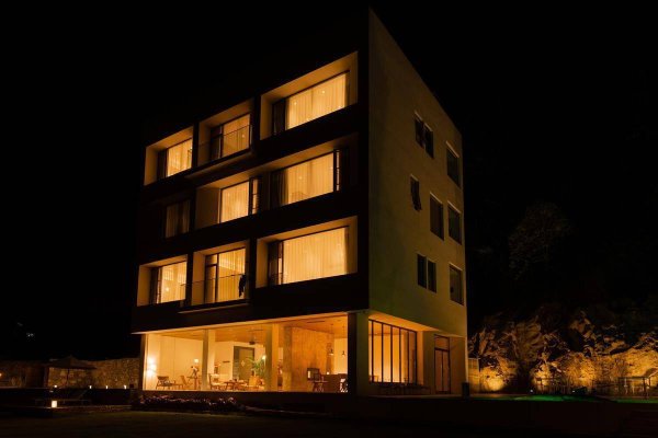 点点金 国庆假期将至，湖北特色民宿成游客新宠 乡村慢生活引期待